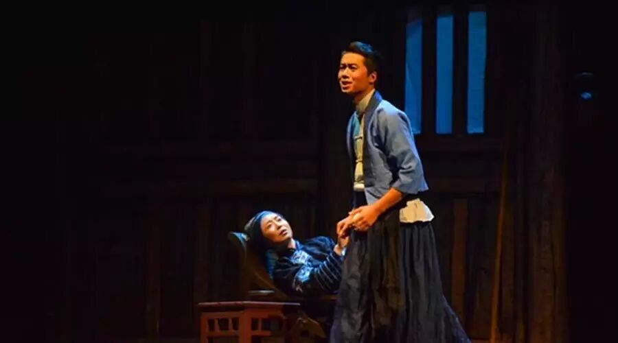 还原绝美人文风情画卷丨雅江光电助力大型舞台剧《浏水人家》