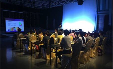 六月去哪儿？丨台湾戏曲学院师生现身雅江光电