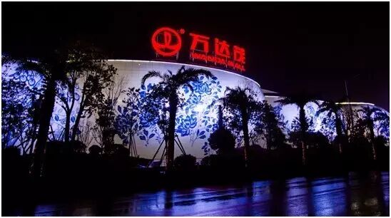 雅江光电强势出击丨旗下两大品牌点亮南昌万达