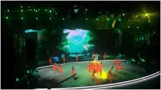 雅江光电助阵2016中国国际摄影艺术节开幕式