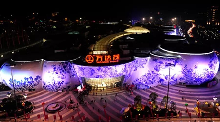 雅江光电强势出击丨旗下两大品牌点亮南昌万达