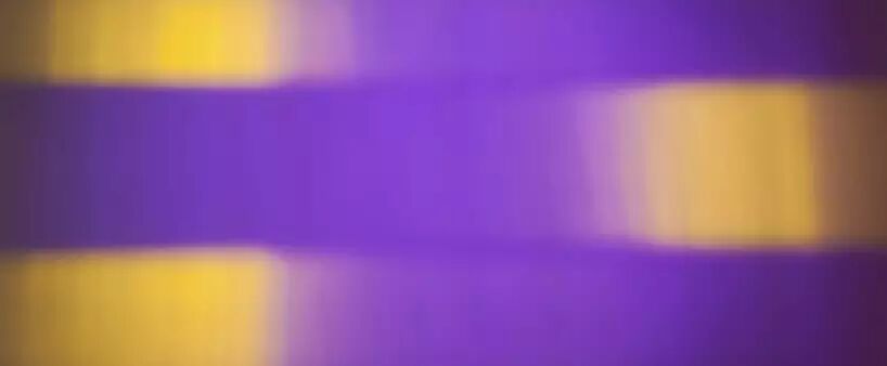 利用模拟技术和材料创造的光线艺术作品