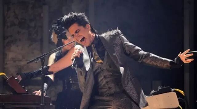Adam Lambert 唱功技术大解析,看看他的唱功有多厉害!