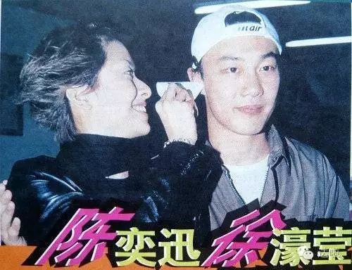 陈奕迅为何偏爱这个“败家女人”?甚至在深圳连开两场演...