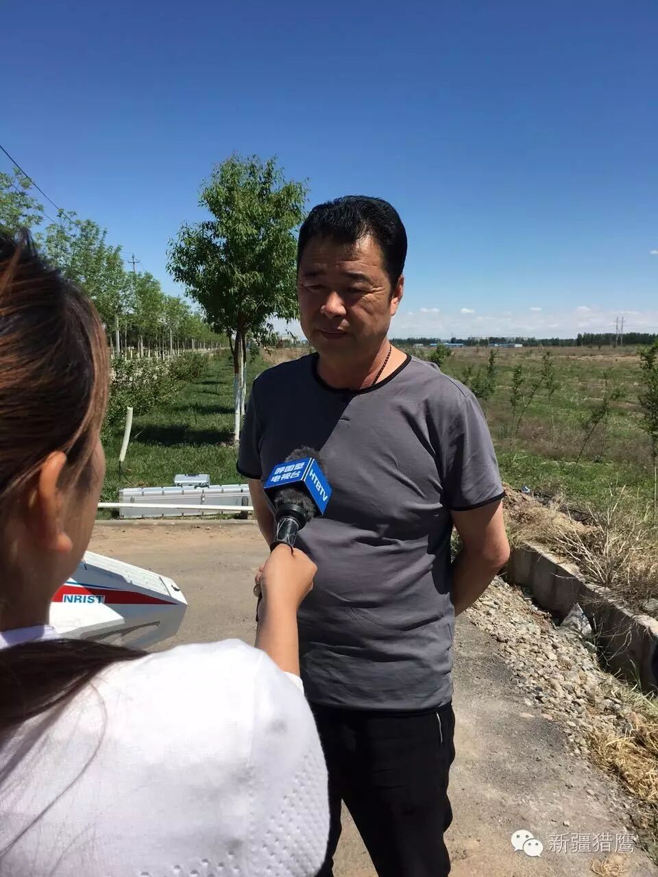 哇哦，這個(gè)飛機(jī)看著好厲害 