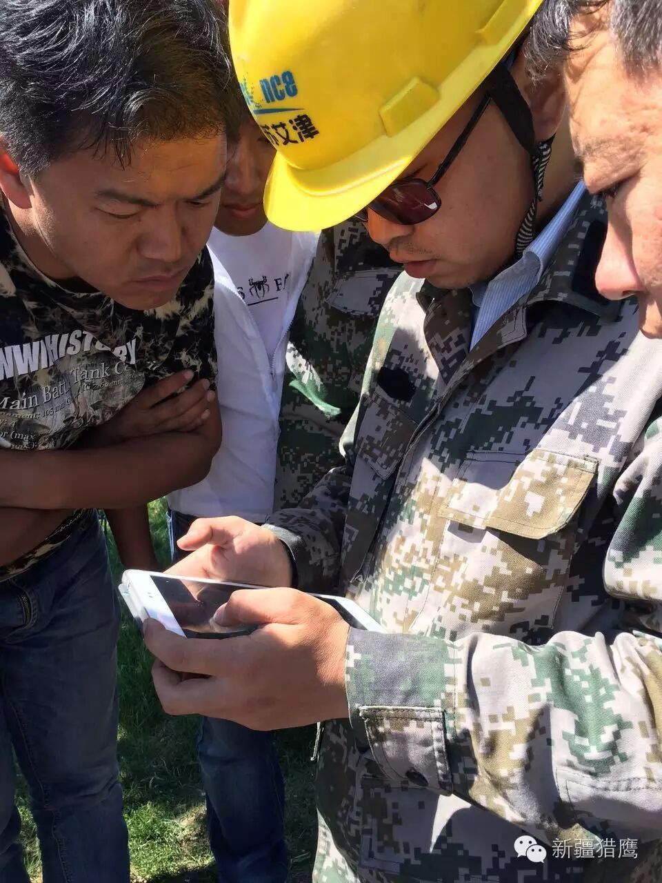 哇哦，這個飛機看著好厲害 