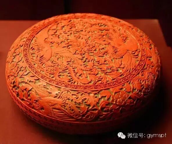 雕漆工艺：见证雕刻工艺的最高境界