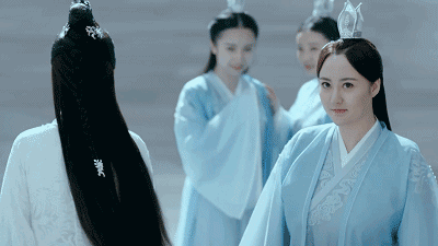 【maxvis】杨子姗杨紫的脸都怎么了?为啥我都快认不出来啦!