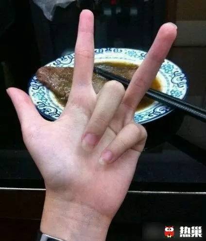 【转载】你一定会看错的20张图,看到第18个,我吓到了 ! - 爱梦晓 - xbdxyx的博客 你一定会看错的20张图,看到第18个,我吓到了 ! - suay123“阿庆嫂” - 阿庆嫂欢迎来自远方的好友!