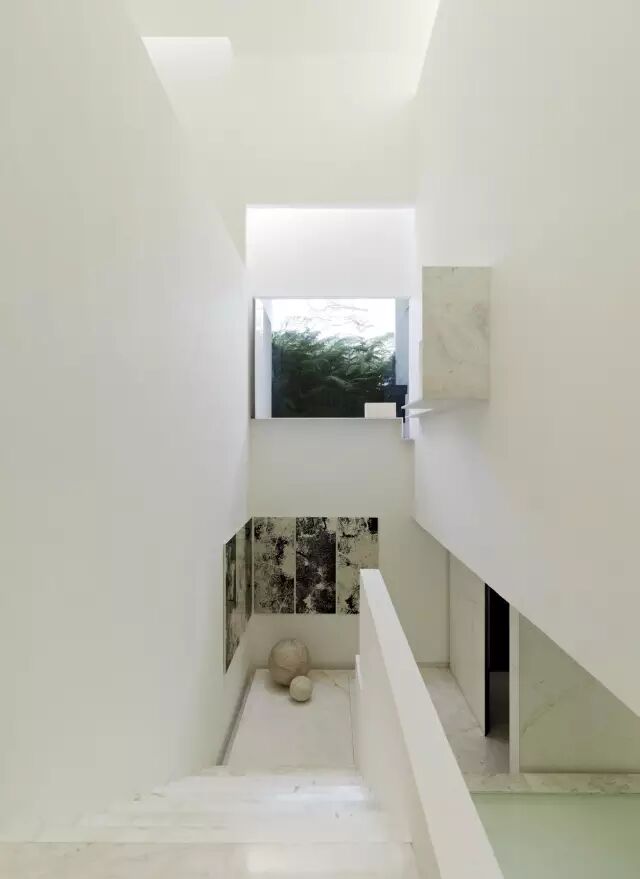 他设计的性冷淡在晚上嗨爆了