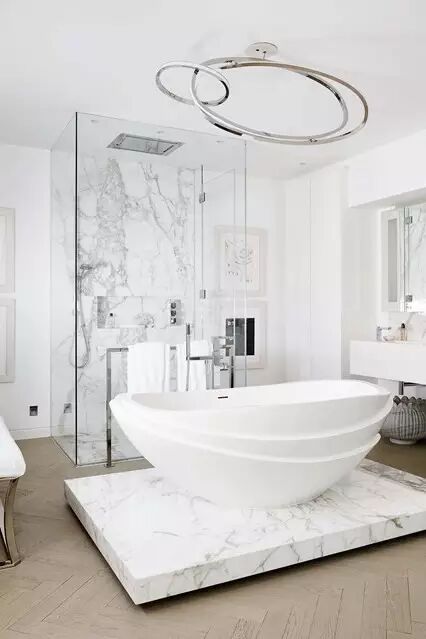 走马观灯 | 她把装满化学药剂的旧仓库，改造成趣味十足的房子