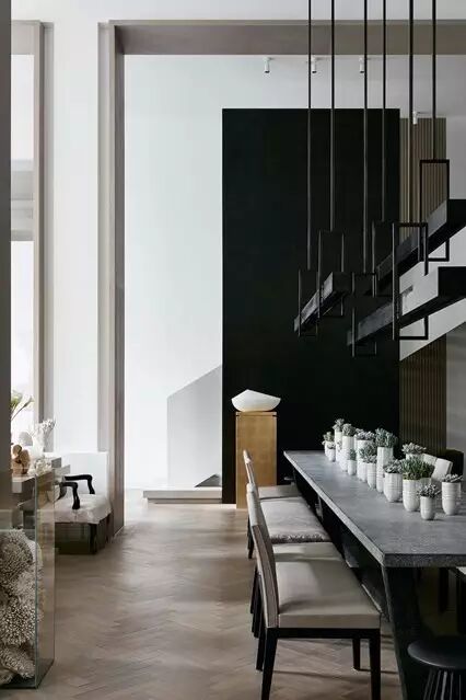 走马观灯 | 她把装满化学药剂的旧仓库，改造成趣味十足的房子