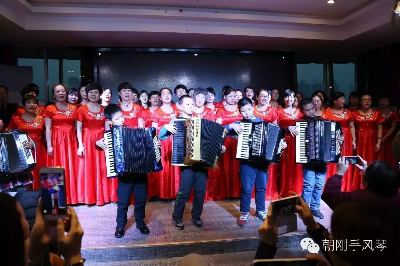 李昕芮 2017年甘肃省手风琴学会兰州朝刚艺术学校新春音乐会节目单