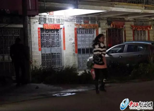 【组图】记者暗访龙湖"站街女"发现这些秘密……警方