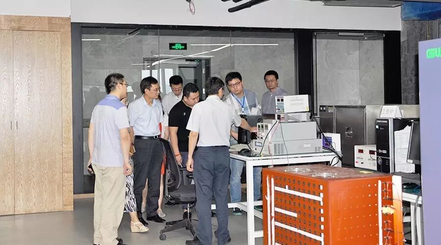 半导体照明节能产业发展“十三五”规划编制调研组莅临公司调研