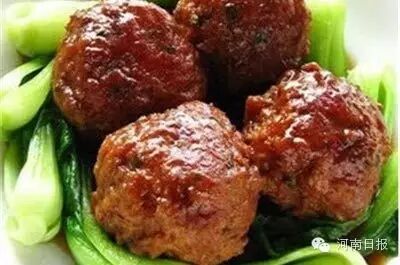 名菜粉蒸肉是哪里的菜_名菜粉蒸肉是什么肉_粉蒸肉是哪里的名菜