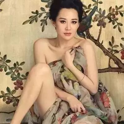 情迷女星许晴,中国银行行长在“风雅”中堕落