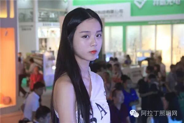 展会最后一天，来点养眼的！| 美女&活动花絮
