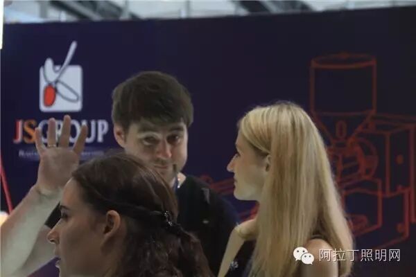 展会最后一天，来点养眼的！| 美女&活动花絮