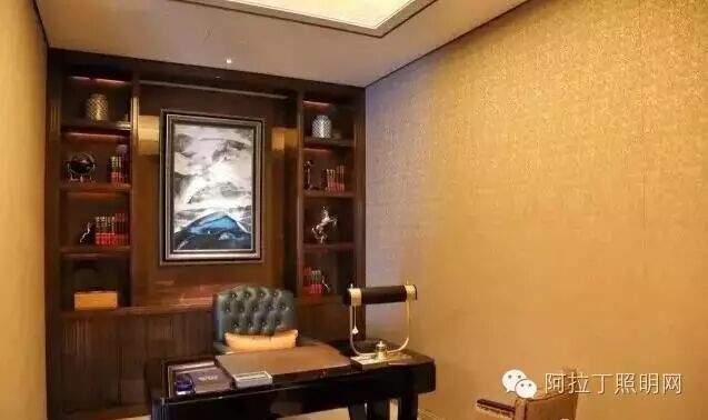 “国民老公”王思聪一言不合就开了个7星级酒店，造价34亿!