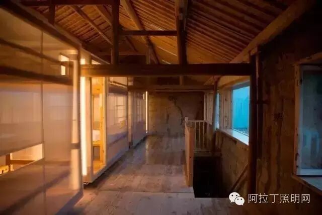 夯土房是如何击败全球540个专业酒店封冠的？