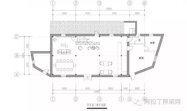夯土房是如何击败全球540个专业酒店封冠的？