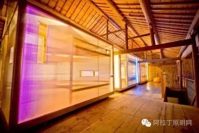 夯土房是如何击败全球540个专业酒店封冠的？