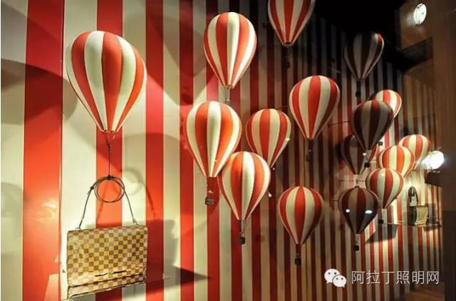 如何让门店橱窗像爱马仕一样高端大气上档次？