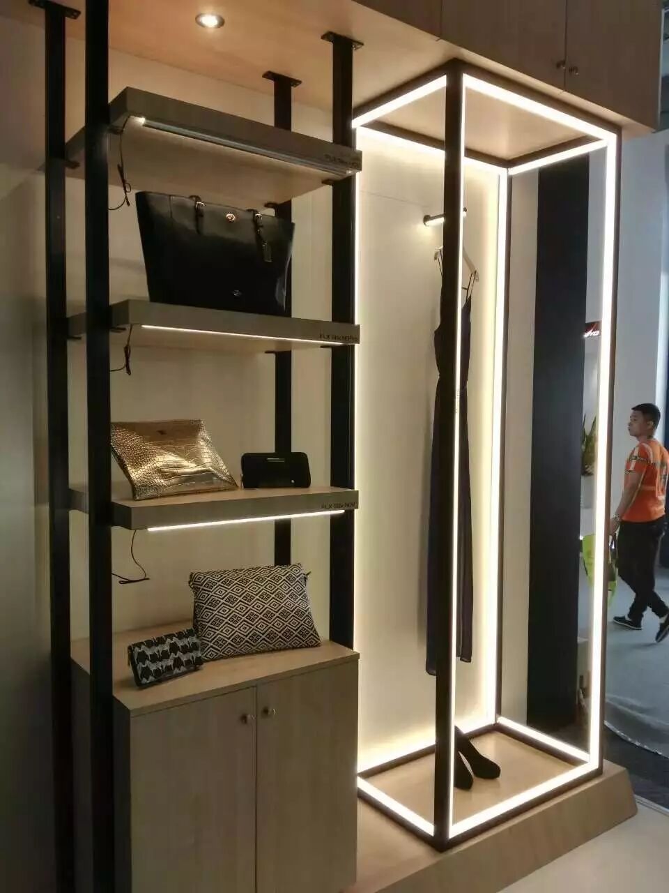 刷爆朋友圈的光亚展，你读懂了哪些门路？