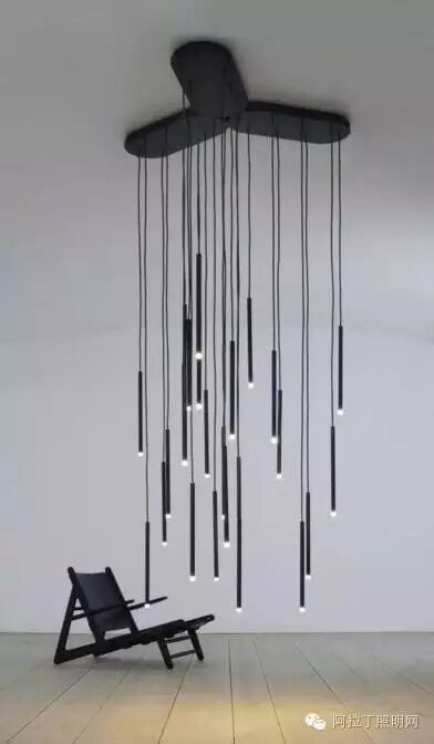 看这31款极简灯具如何诠释时兴的“冷淡风”？