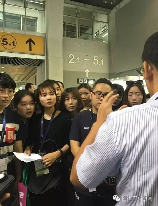 川美一行31人手持“武器”对15家企业做了什么？