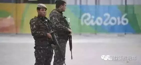 里约奥运要开幕了！然而他们连楼道照明都还没搞好......