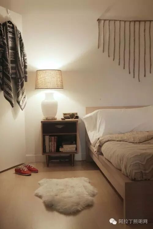 床头灯就只能用台灯吗？当然不是！