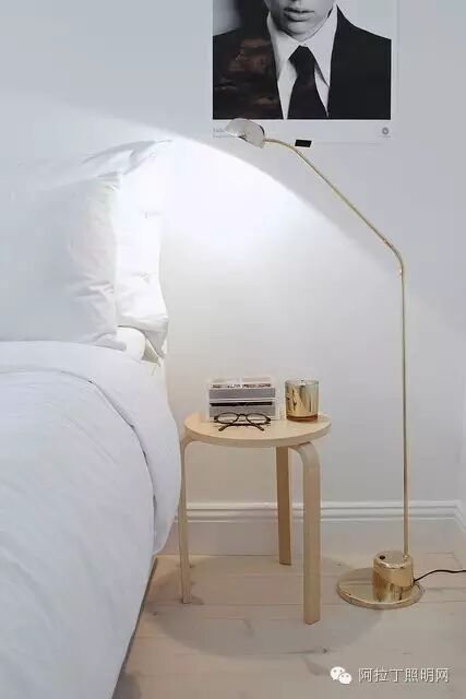 床头灯就只能用台灯吗？当然不是！