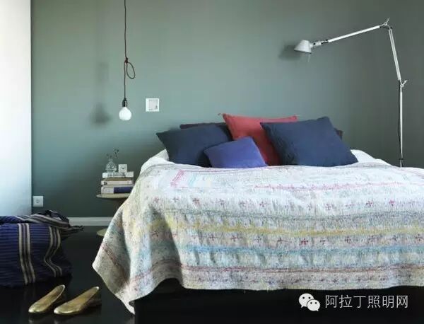 床头灯就只能用台灯吗？当然不是！