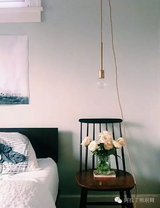 床头灯就只能用台灯吗？当然不是！