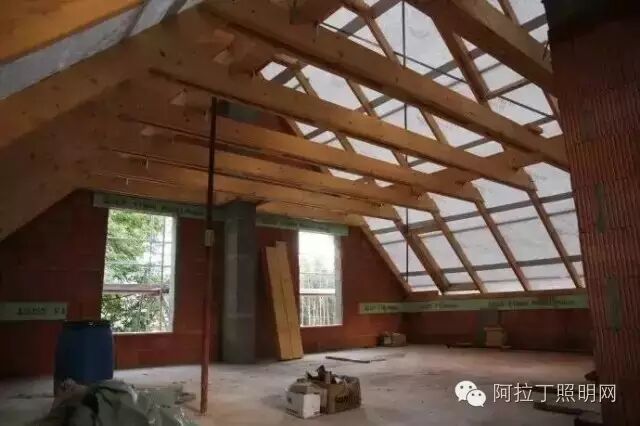 盖个屋顶，德国人也这么讲究！