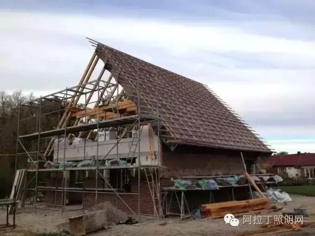 盖个屋顶，德国人也这么讲究！