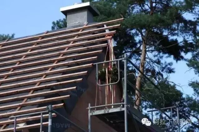 盖个屋顶，德国人也这么讲究！