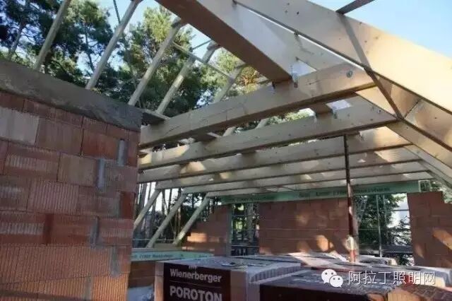 盖个屋顶，德国人也这么讲究！