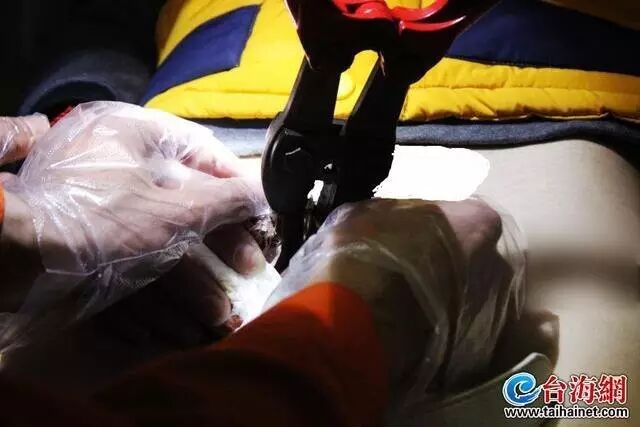 女子同学聚会后怀孕生子致初恋离婚;老汉做好事救老太回家 反被“逼婚”;大学生命根子被铁环卡住三天(每日五佳帖)-怀孕期