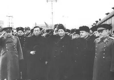 历史的背面丨列宁同志是怎样忽悠中国人的：把150万平方公里还给中国