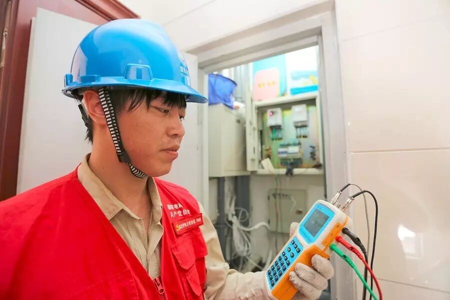 3瓦灯泡1小时耗电多少_600瓦一小时耗电和价格_600瓦一小时耗电多少度