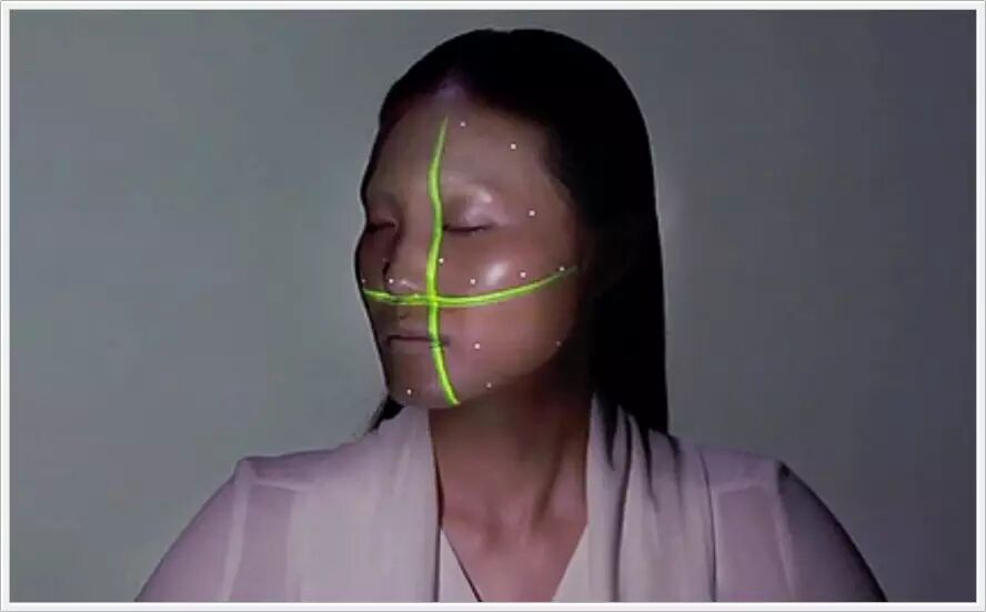【画皮】面部追踪+投影 一个人也能玩转科幻大片