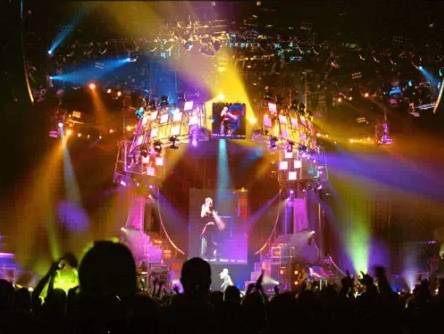 全球十大空前顶级演唱会舞台设计