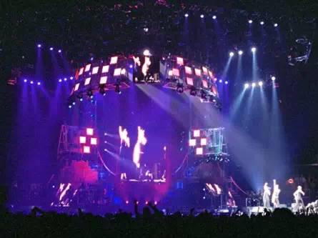 全球十大空前顶级演唱会舞台设计