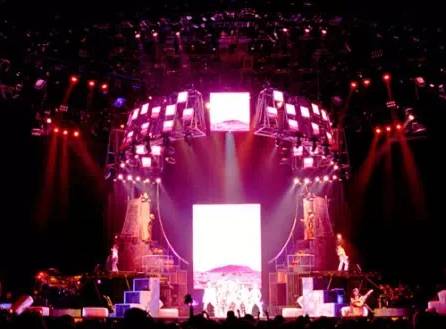 全球十大空前顶级演唱会舞台设计