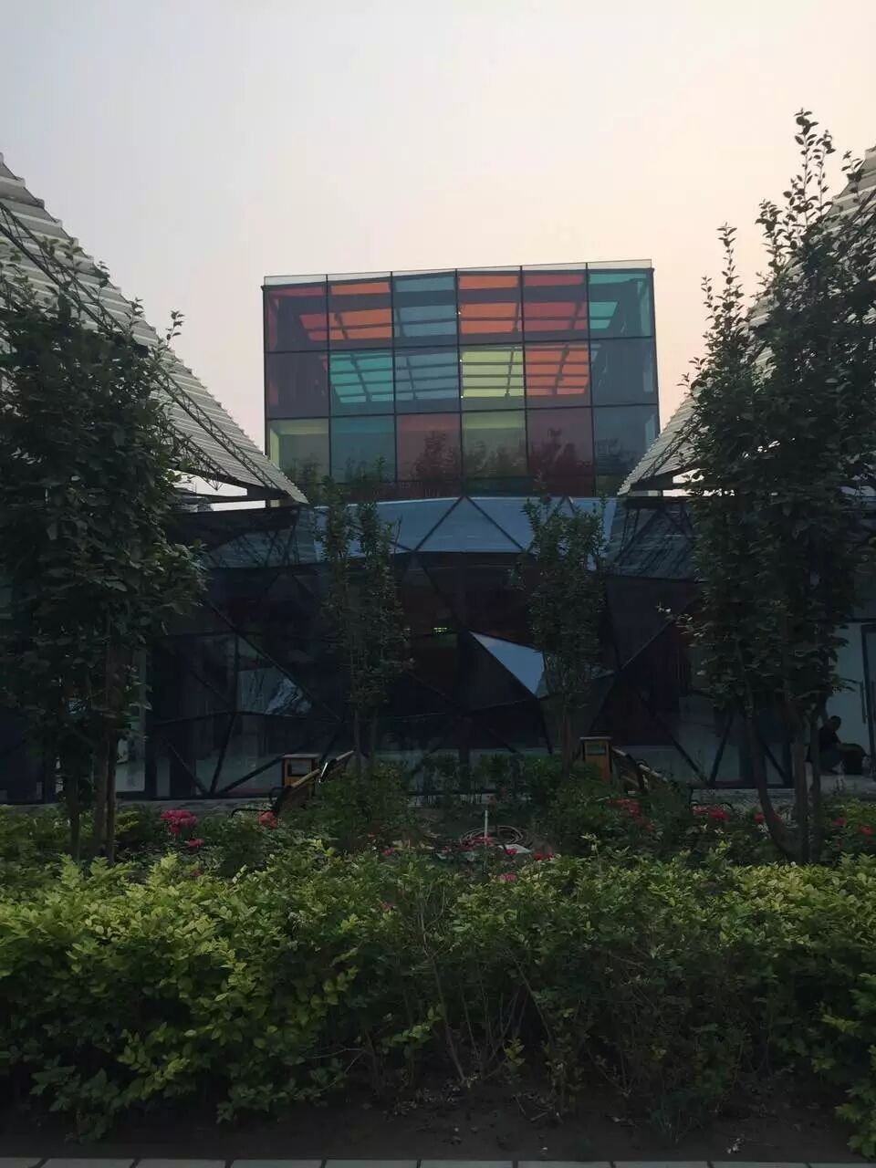 内容创业迎利好 华奥传媒成立国内首家新媒体艺术免费孵化平台