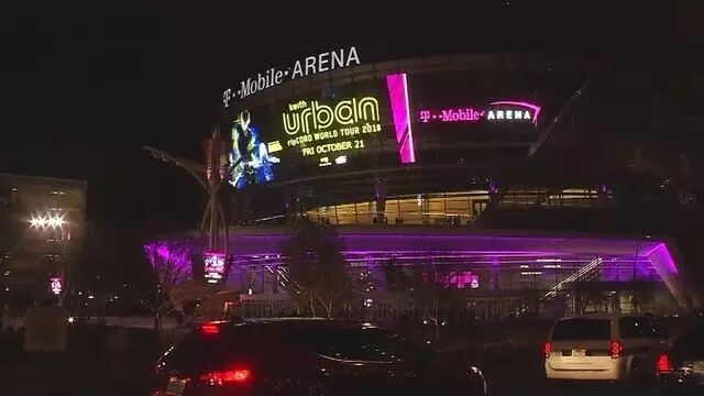 【案例】达科为T-Mobile体育场打造美国最大的LED格栅屏