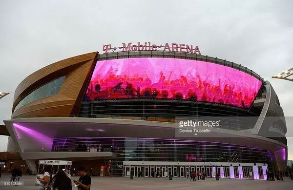 【案例】达科为T-Mobile体育场打造美国最大的LED格栅屏